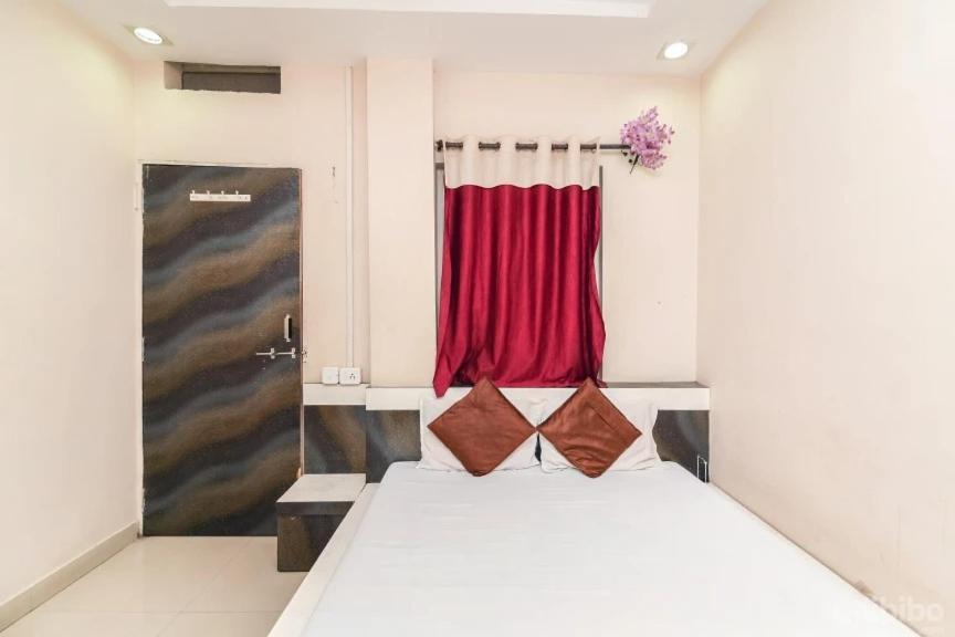 Hotel Rameshwaram Ujjain Luaran gambar